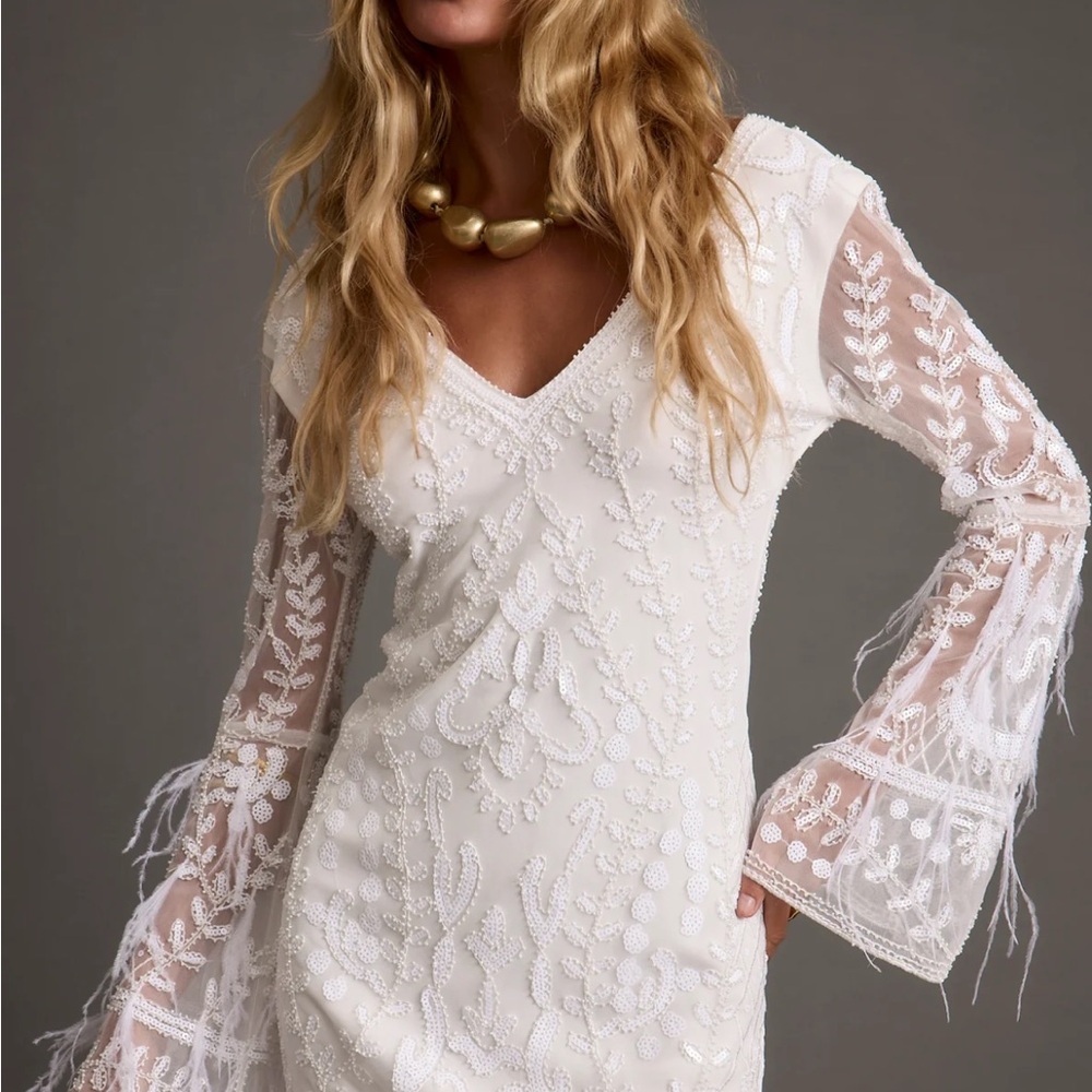 12th Tribe White Embellished V-Neck Long Sleeve Dress